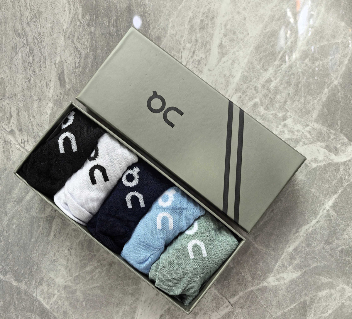 On Black White Blue Mint Foot Text No-Show Socks, image 6