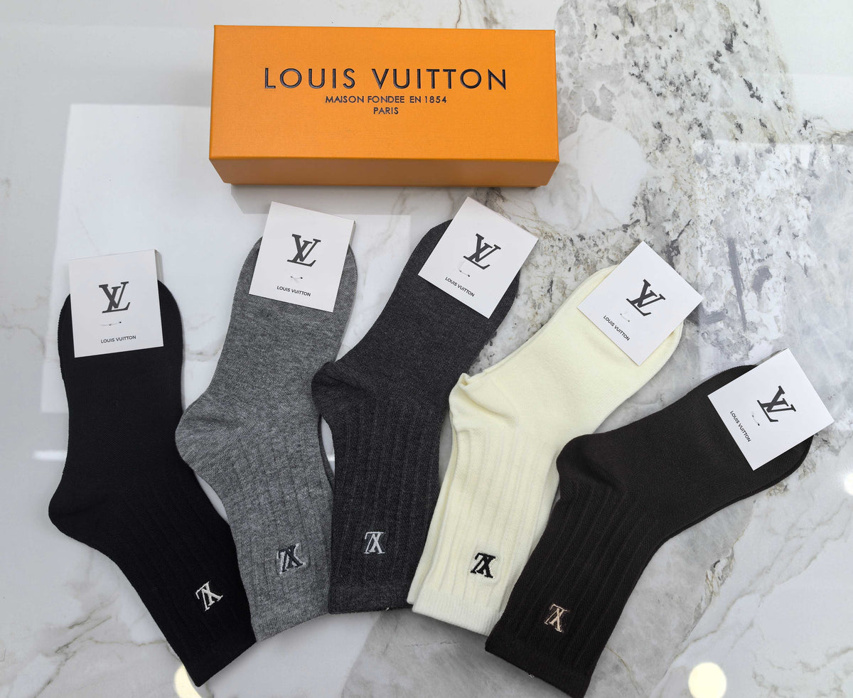 Louis Vuitton Neutral White Ribbed Cuff Monograms Crew Socks, image 3