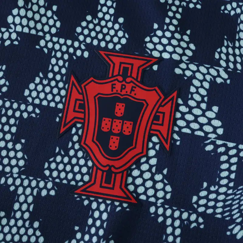 Portugal National Team Training Fan Version 2025/26 – Navy Blue Geometric Pattern Football Training Jersey | FPF Crest