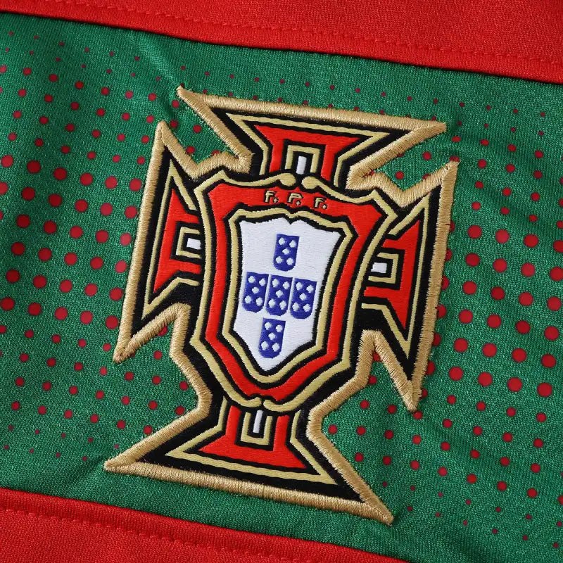 Portugal National Team Home Retro Fan Version 2010 – Scarlet Red & Green World Cup Football Jersey | FPF Crest