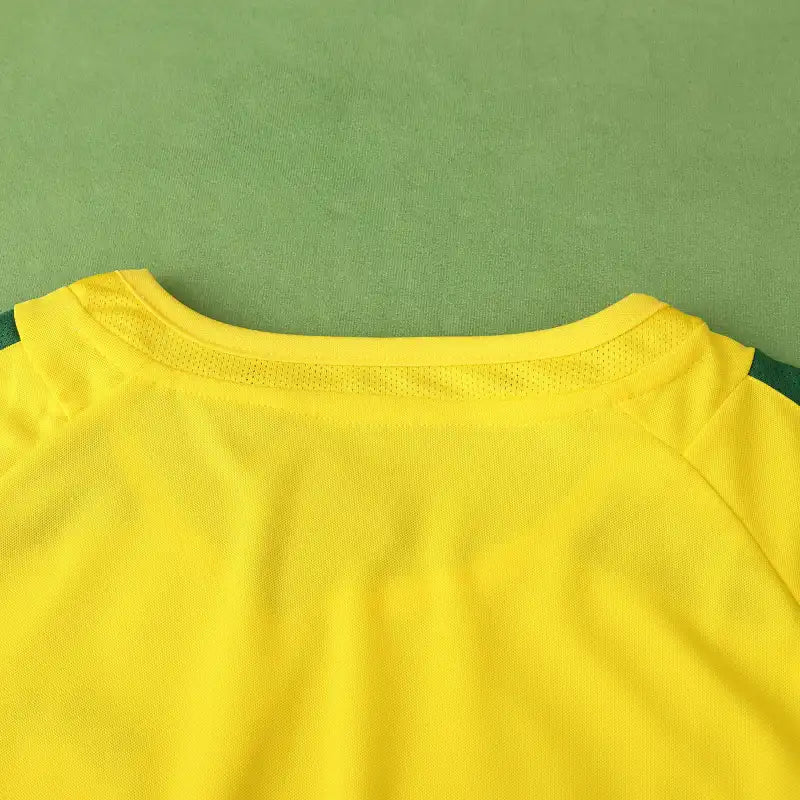 Brazil Home Retro 2002 – Classic Yellow & Green Men's Football Jersey | Fan Version