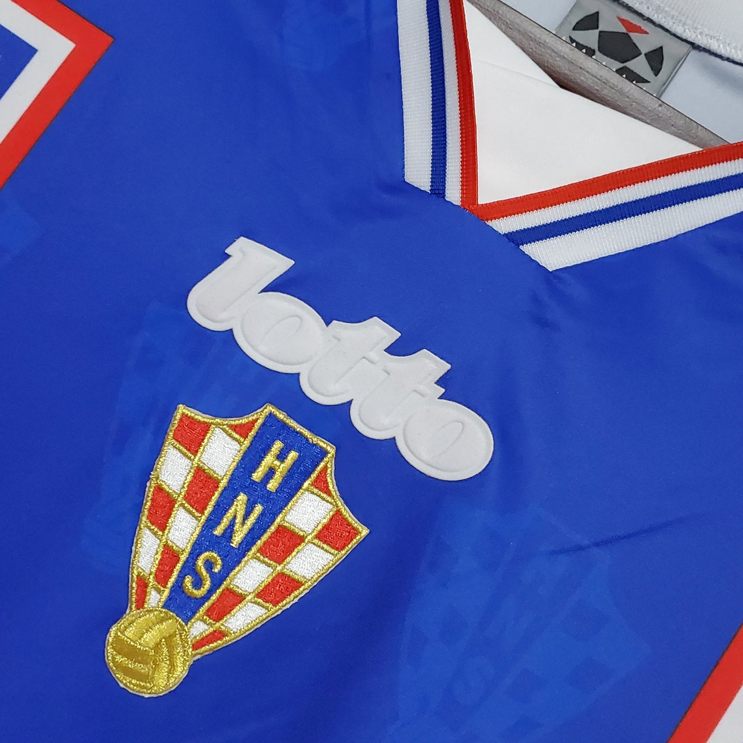 Croatia 1998 Away Retro Soccer Jersey – Lotto HNS World Cup Third Place Kit