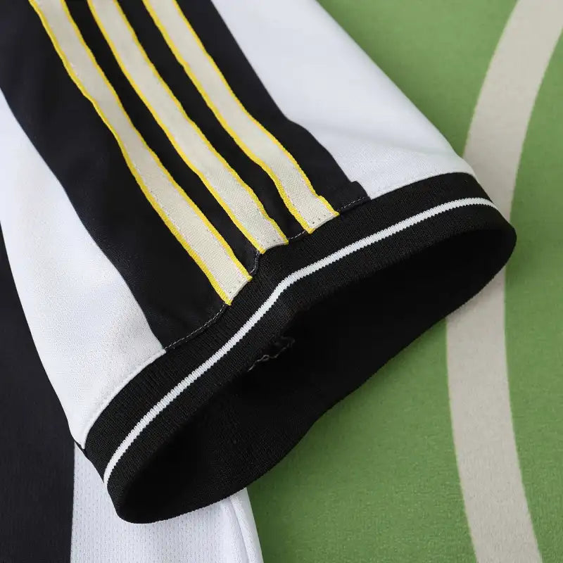 Newcastle United 1997-99 Home Retro Jersey – Black & White Stripe Brown Ale Fan Version