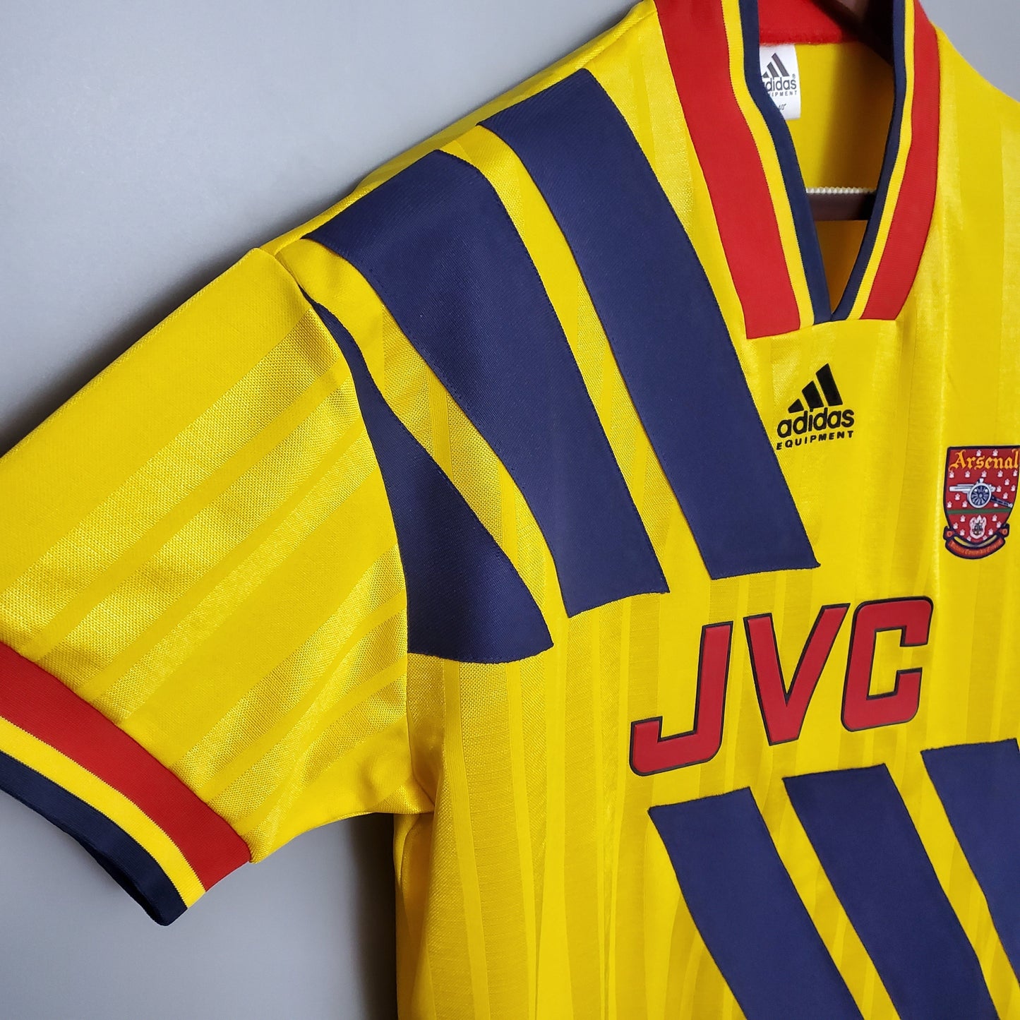 Arsenal 1993-94 Away Retro Jersey – Classic Adidas Equipment Yellow & Navy Diagonal Stripe JVC Kit