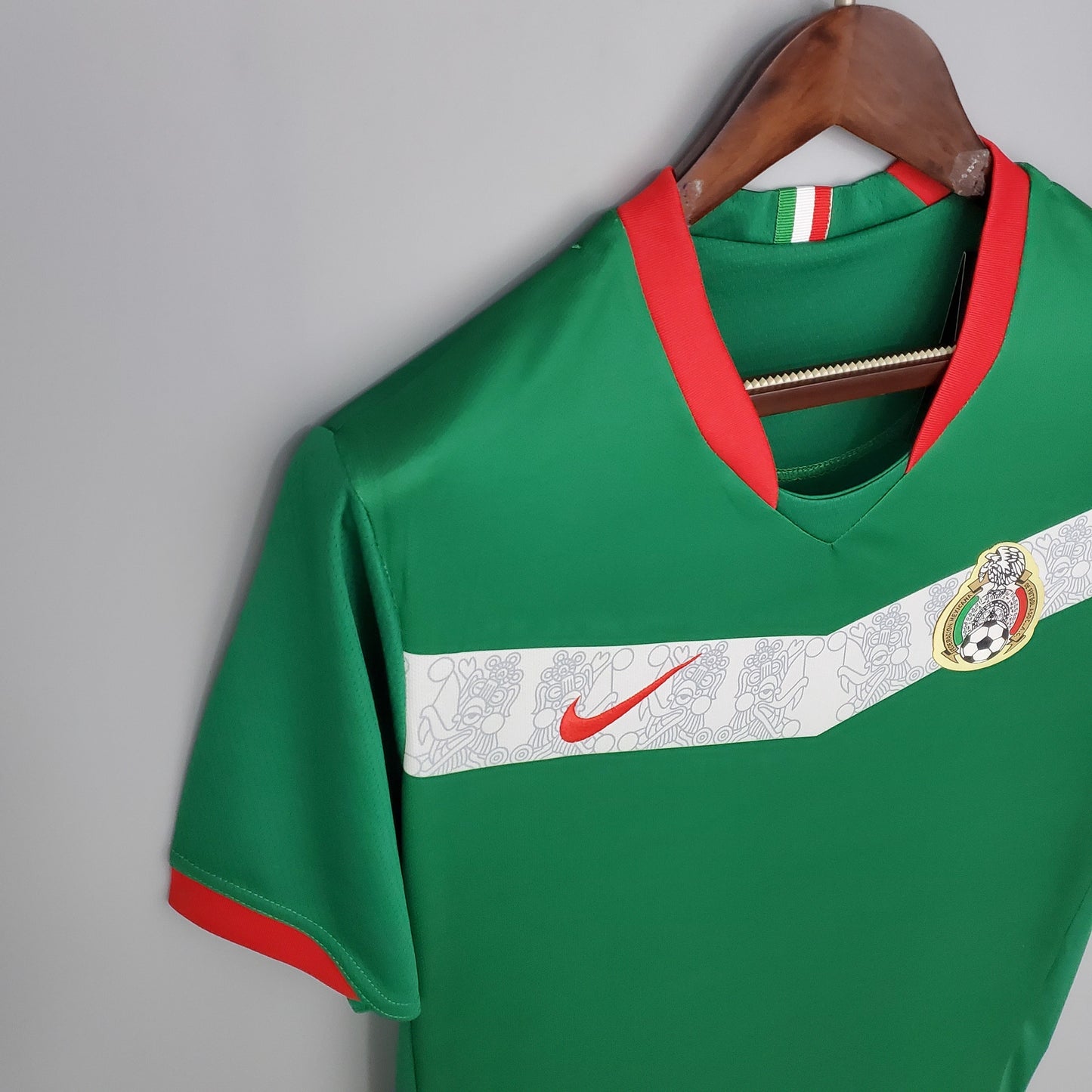 Mexico 2006 World Cup Home Retro Jersey – Green | White Chevron | Nike | El Tri Germany 06