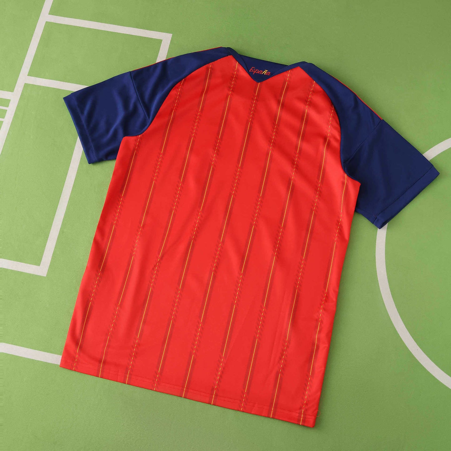 2026 FIFA World Cup Spain Home Jersey – La Roja Red & Navy Pinstripe Fan Kit
