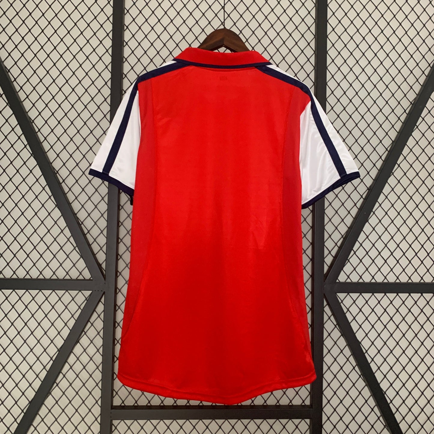 Arsenal 2001-02 Home Retro Jersey – Nike Dreamcast Double Season Henry Bergkamp Wenger Fan Version Football Shirt