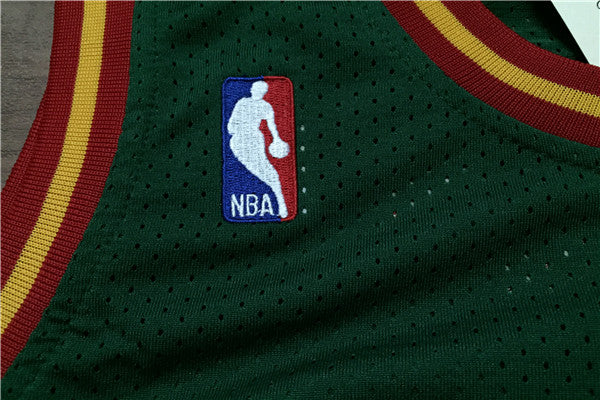 Shawn Kemp #40 Seattle SuperSonics Green 1995-96 Hardwood Classics Swingman Jersey – Mitchell & Ness
