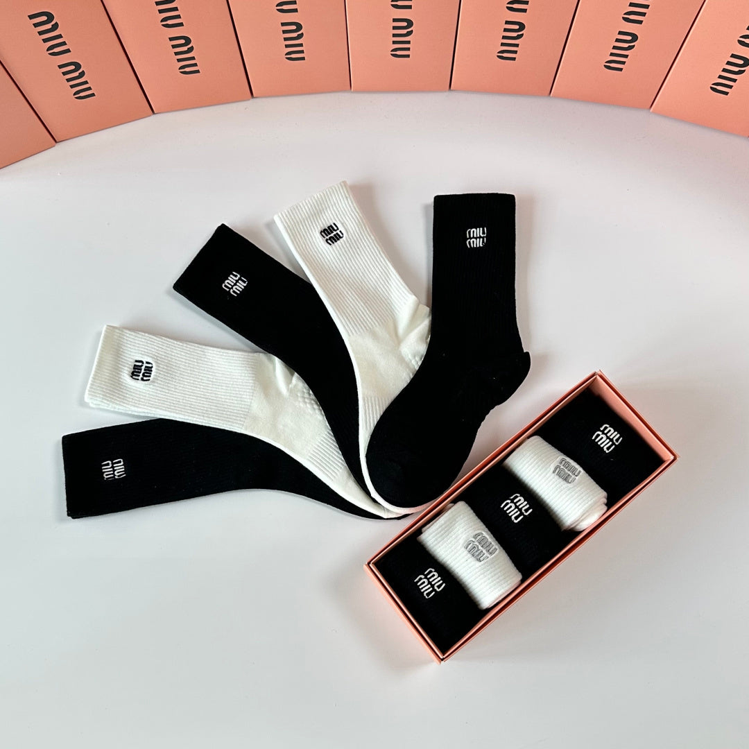 Miu Miu Black Cream Plain Tall Fine Lettering Crew Socks, image 8