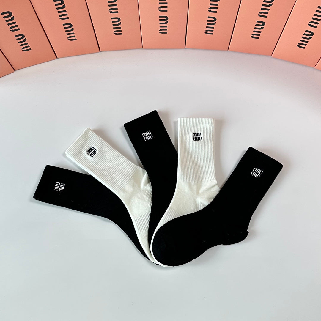 Miu Miu Black Cream Plain Tall Fine Lettering Crew Socks, image 6