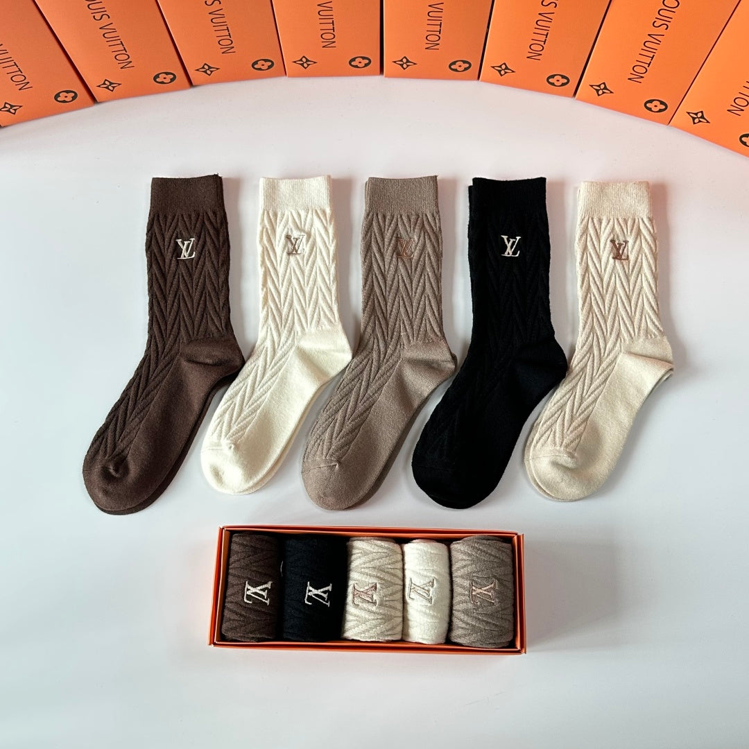 Louis Vuitton Earthy Cream Fine Ribbed Cuffs Crew Socks, image 2