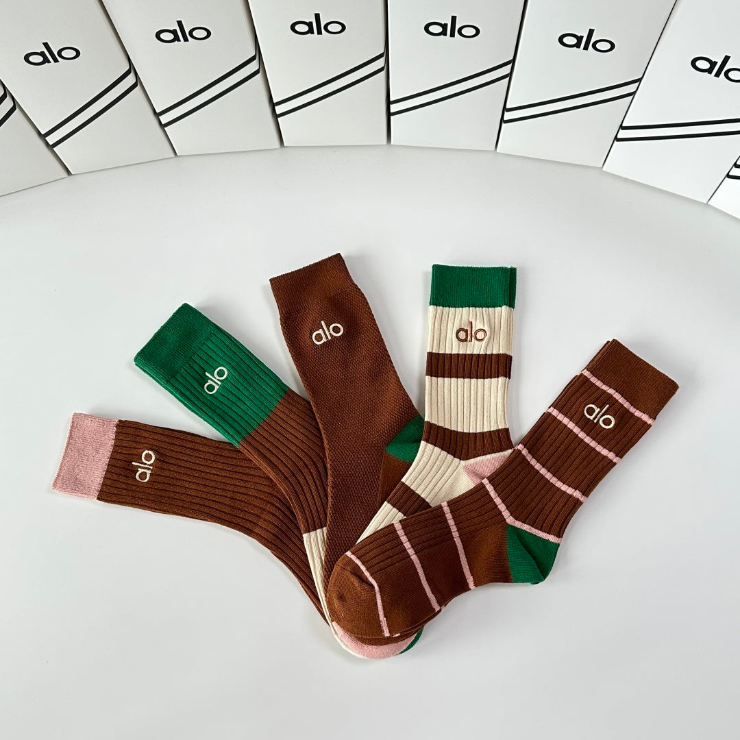 Alo Earthy Green Cream Broad Stripe Crew Socks, image 6