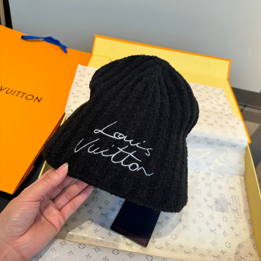 Beanie - image 6