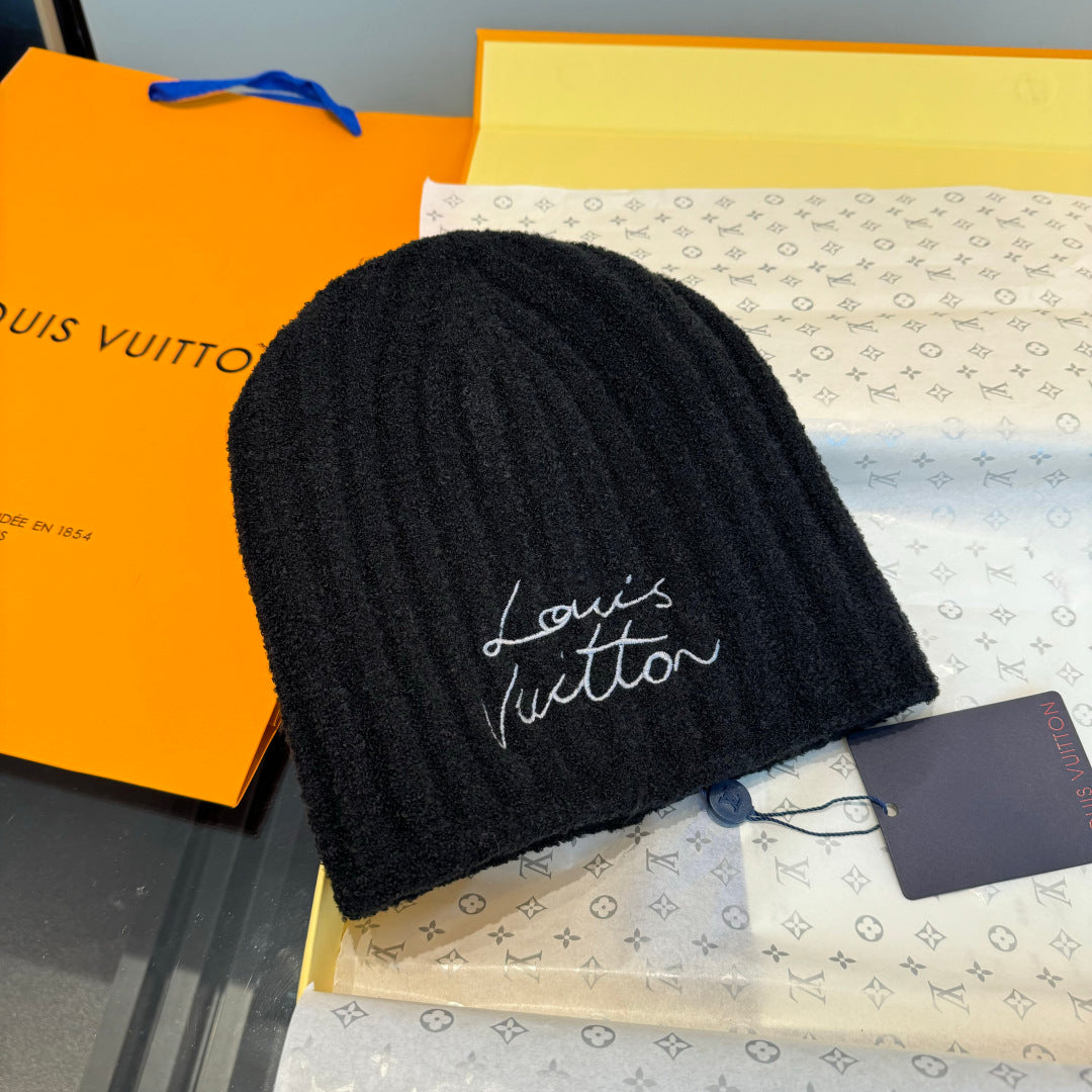 Beanie - image 3