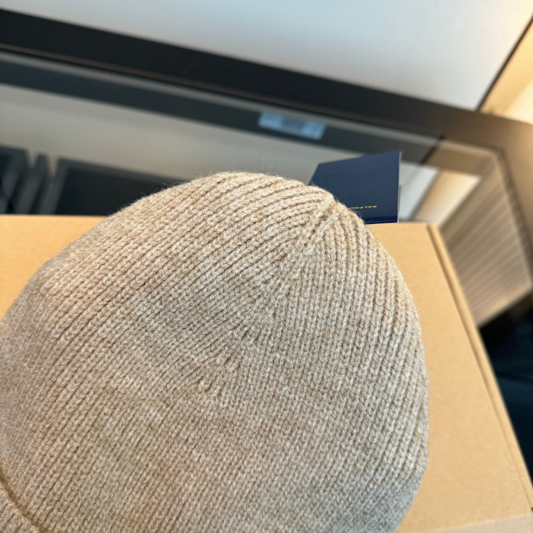 Beanie - image 7