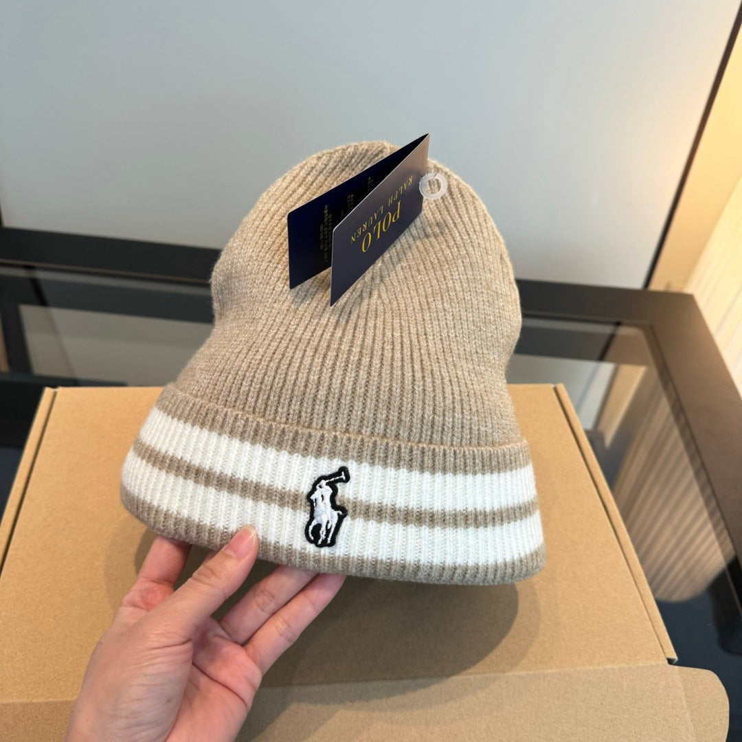 Beanie - image 3