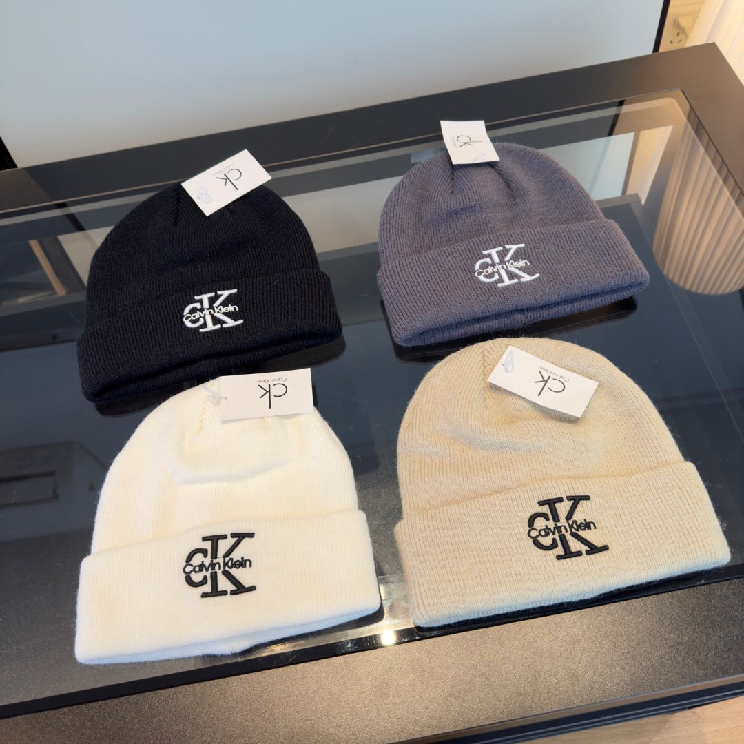 Beanie - image 8