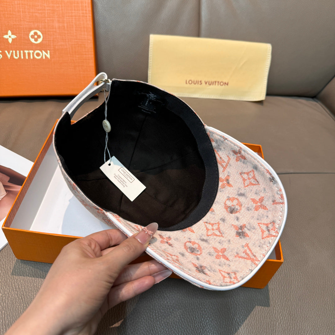 Louis Vuitton Canvas Baseball Cap - image 7