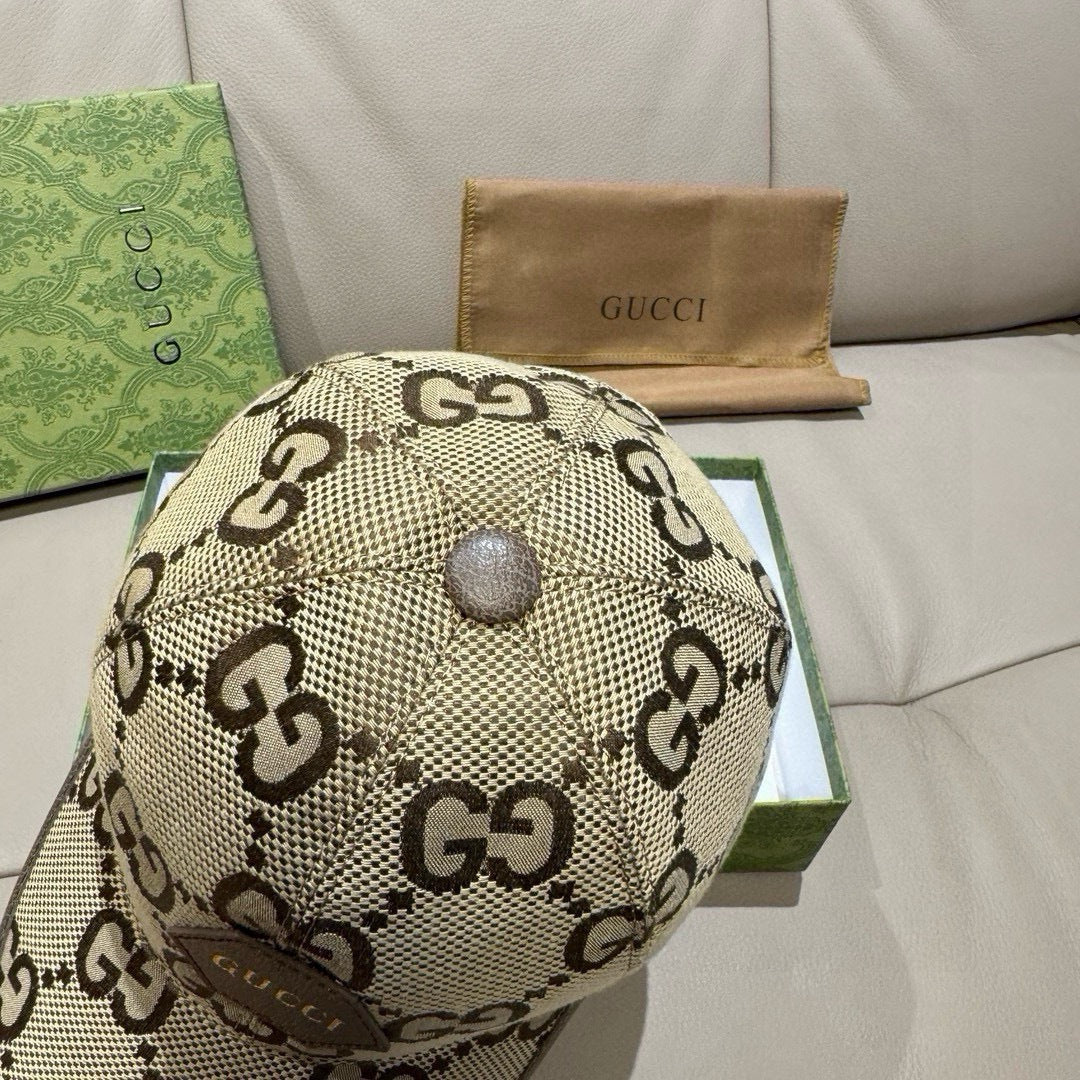 Gucci Canvas Baseball Cap - image 5