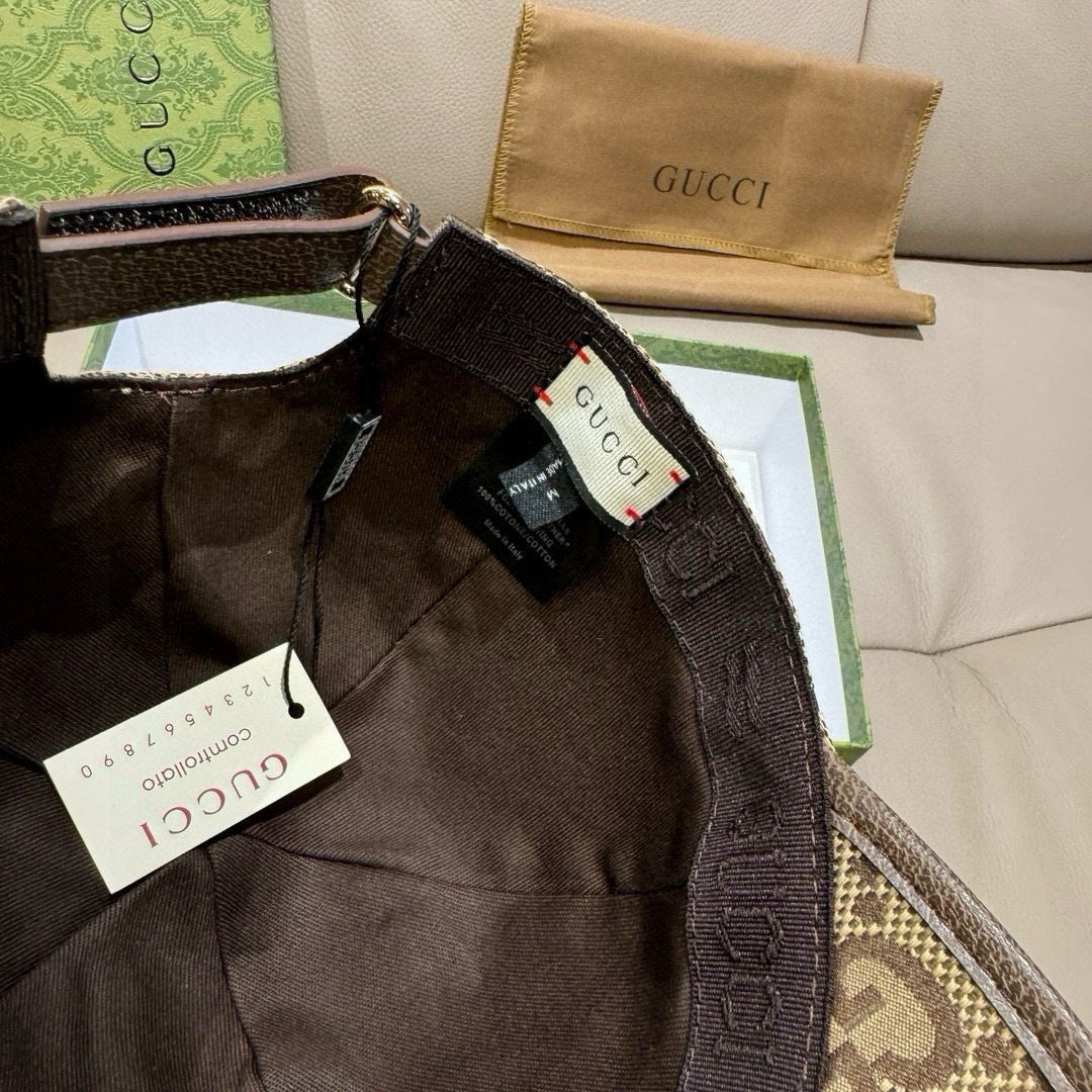 Gucci Canvas Baseball Cap - image 7