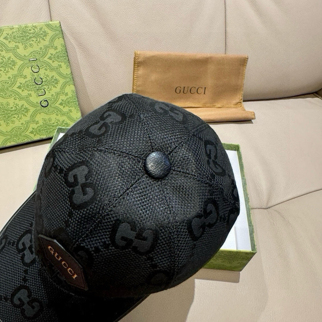 Gucci Canvas Baseball Cap - image 6