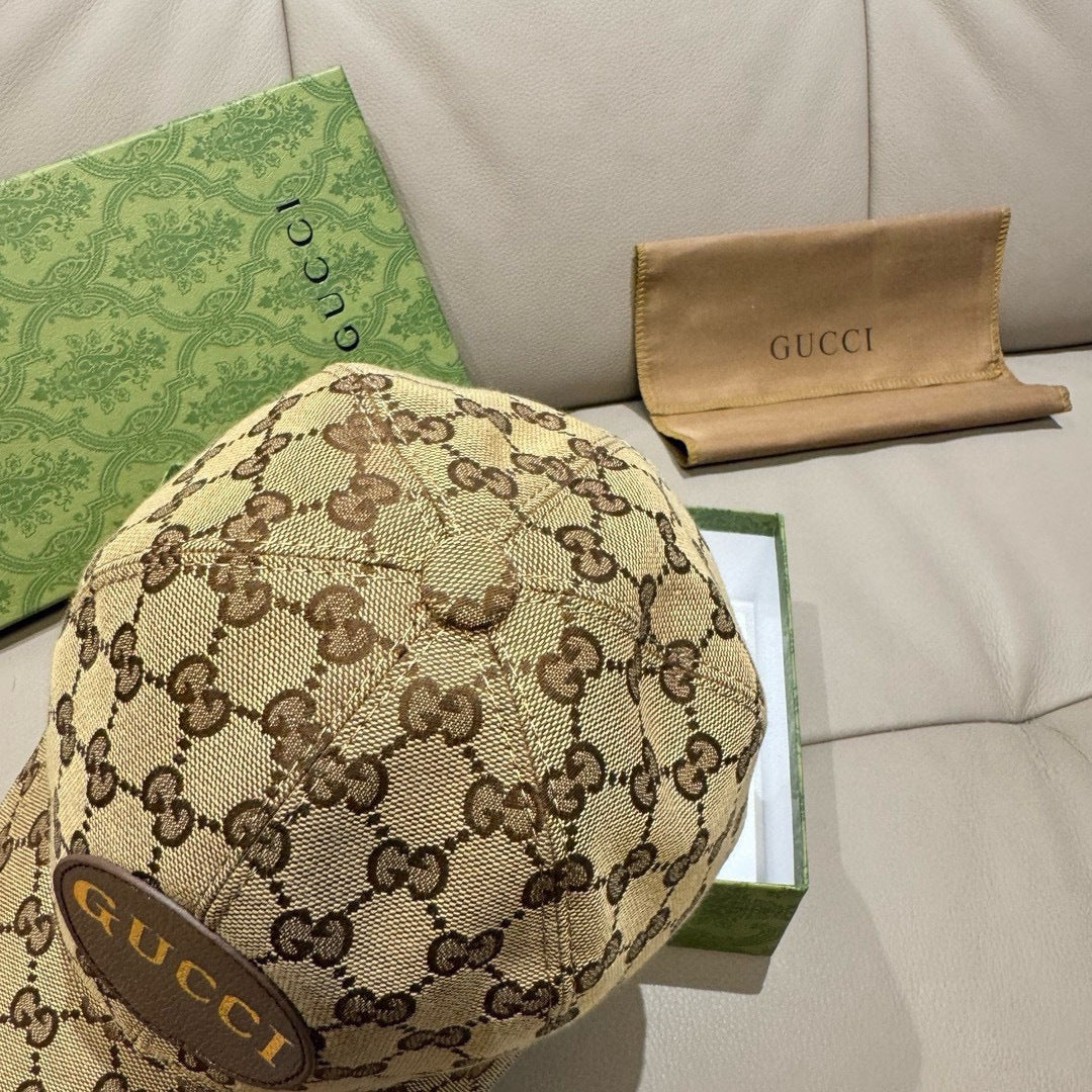 Gucci Canvas Baseball Cap - image 6