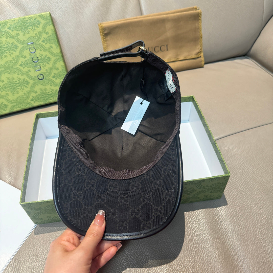 Gucci Canvas Baseball Cap - image 7