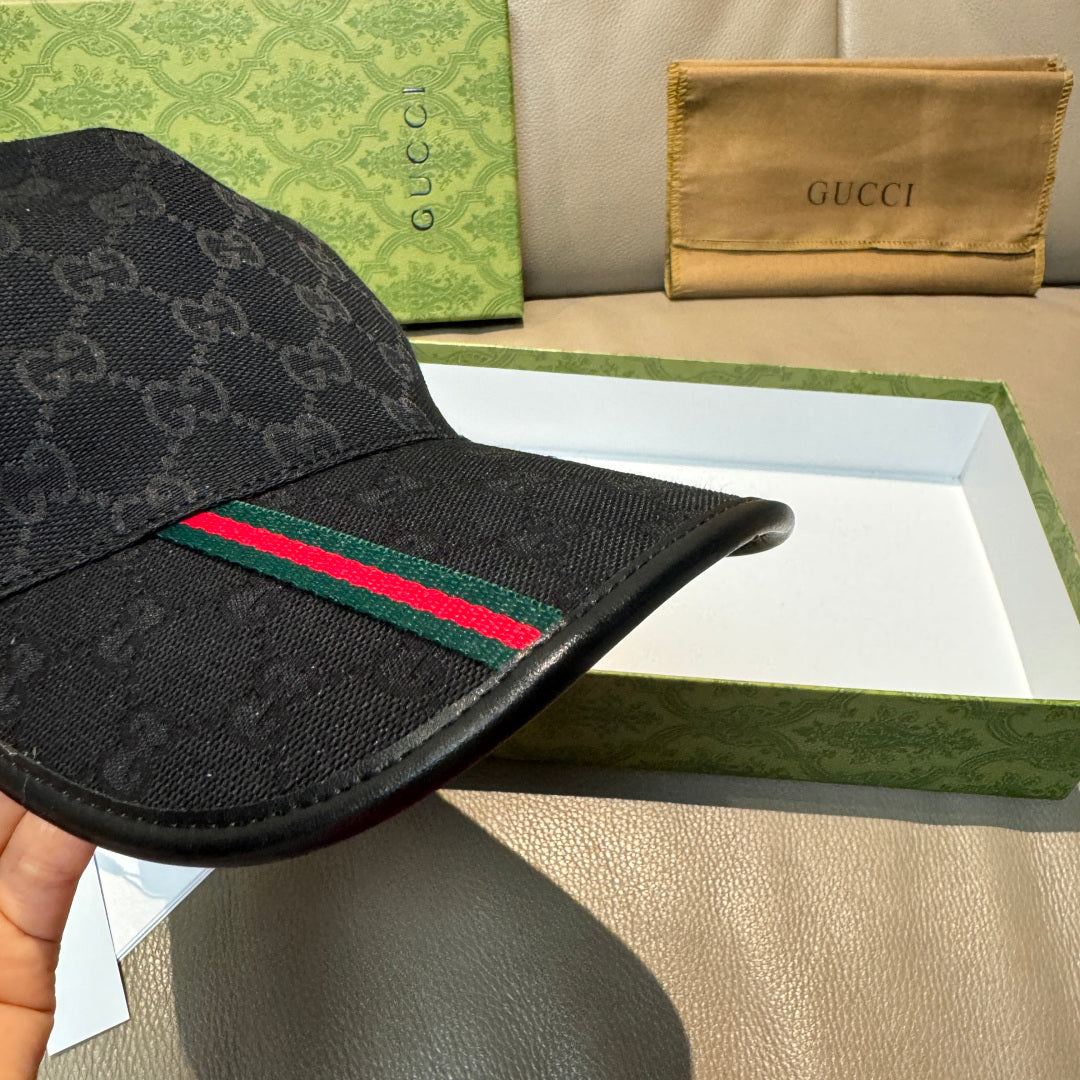 Gucci Canvas Baseball Cap - image 6