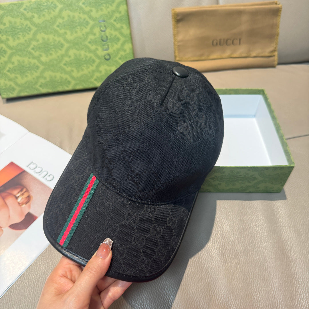 Gucci Canvas Baseball Cap - image 4