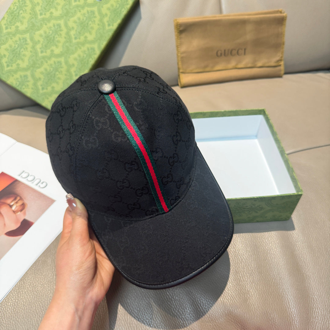 Gucci Canvas Baseball Cap - image 4