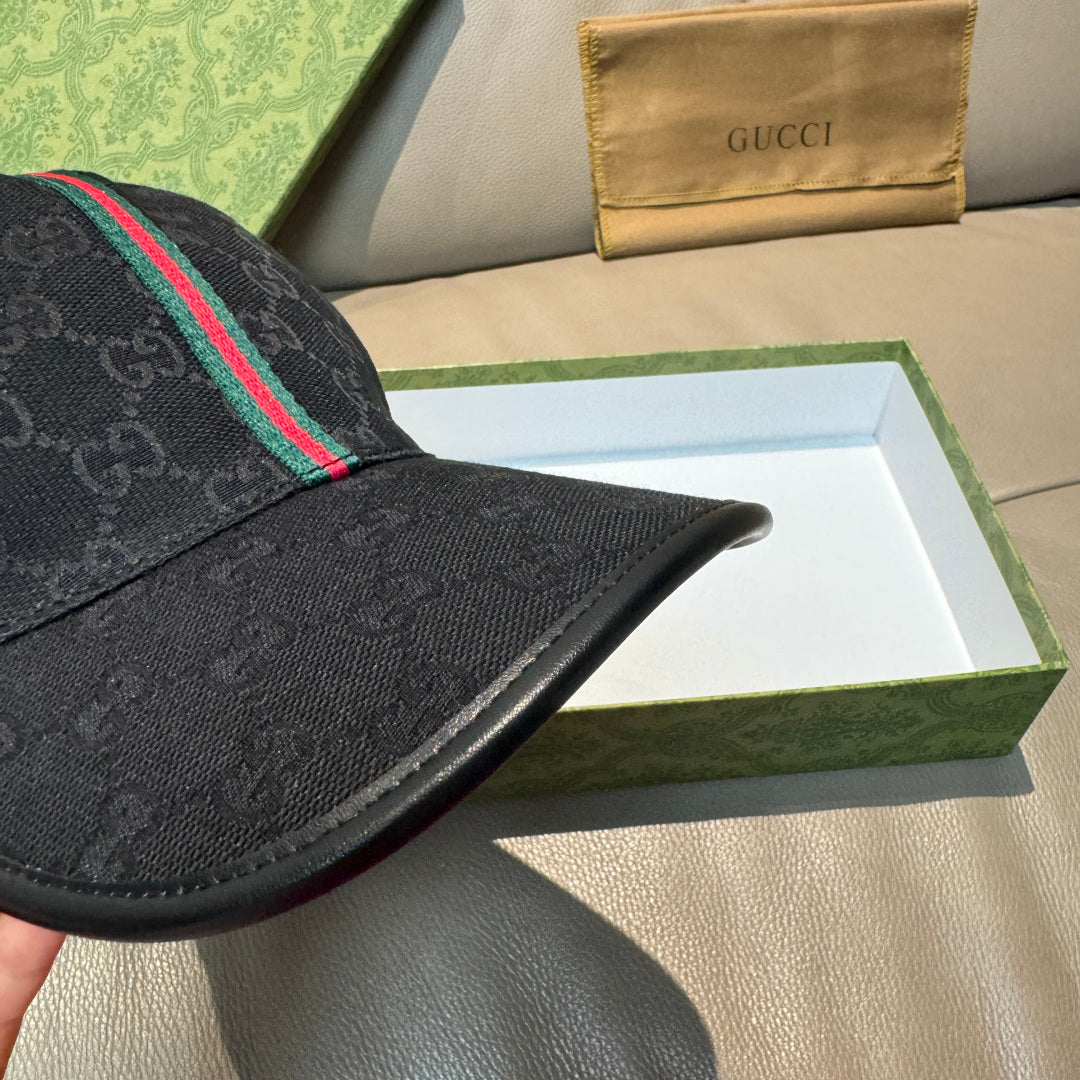 Gucci Canvas Baseball Cap - image 7