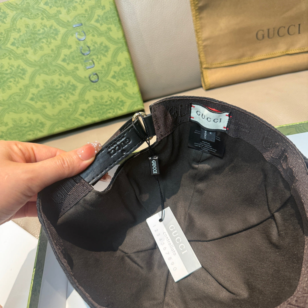 Gucci Canvas Baseball Cap - image 8