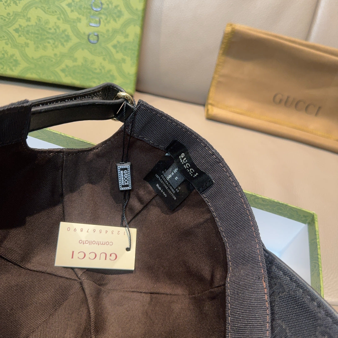 Gucci Canvas Baseball Cap - image 7