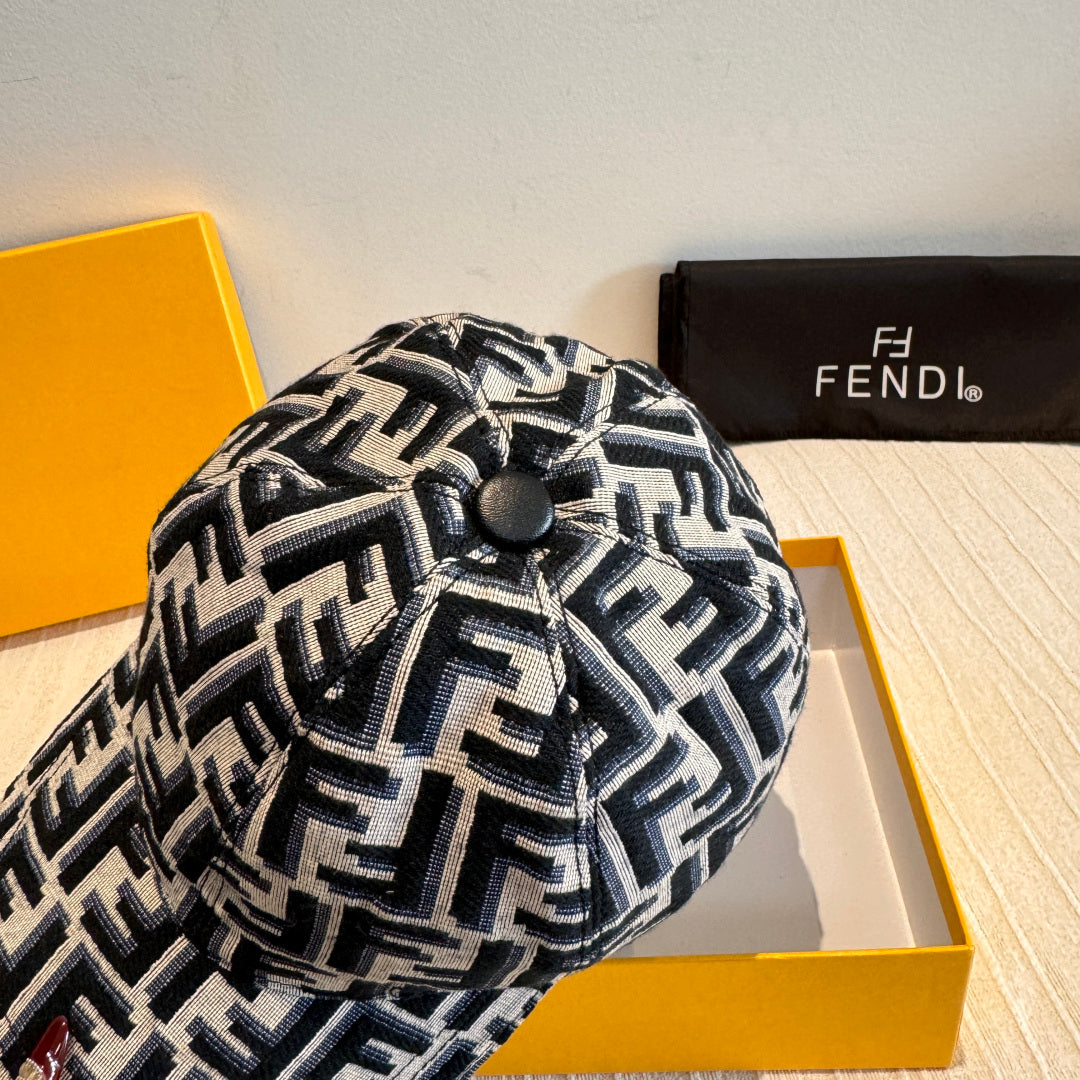 Fendi Canvas Baseball Cap - image 6