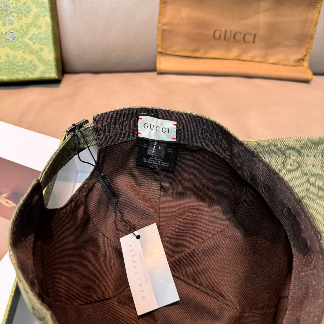 Gucci Canvas Baseball Cap - image 7