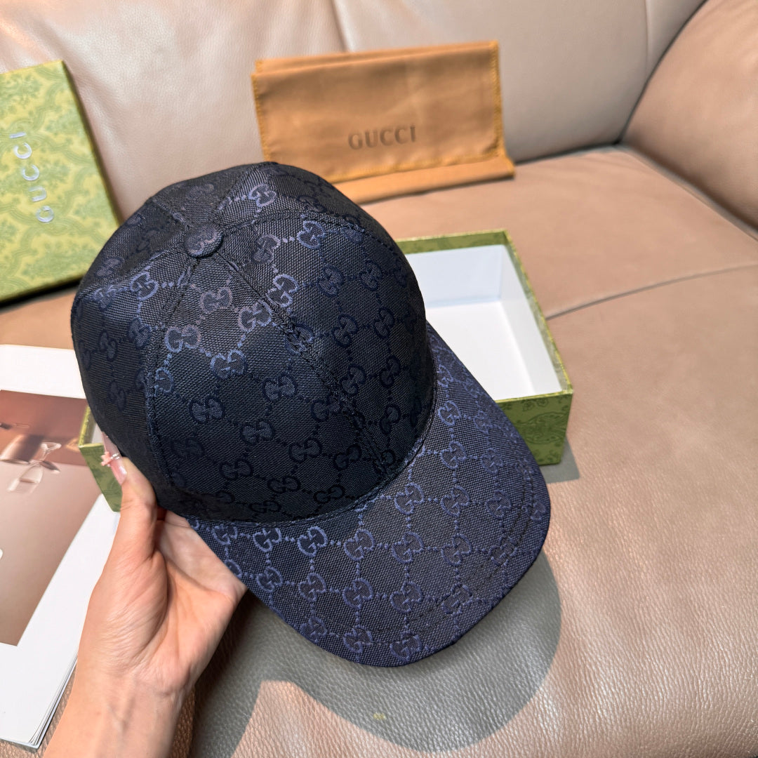 Gucci Canvas Baseball Cap - image 4