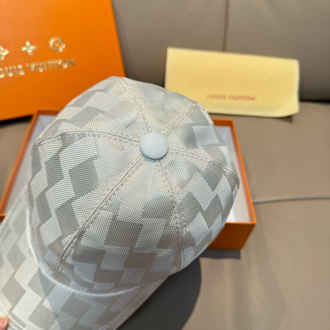 Louis Vuitton Baseball Cap - image 6