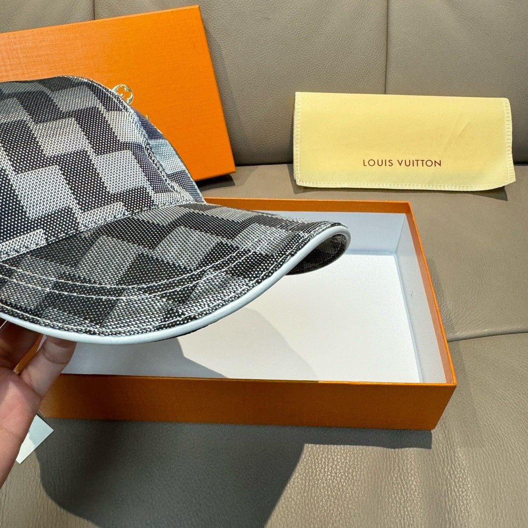 Louis Vuitton Baseball Cap - image 6