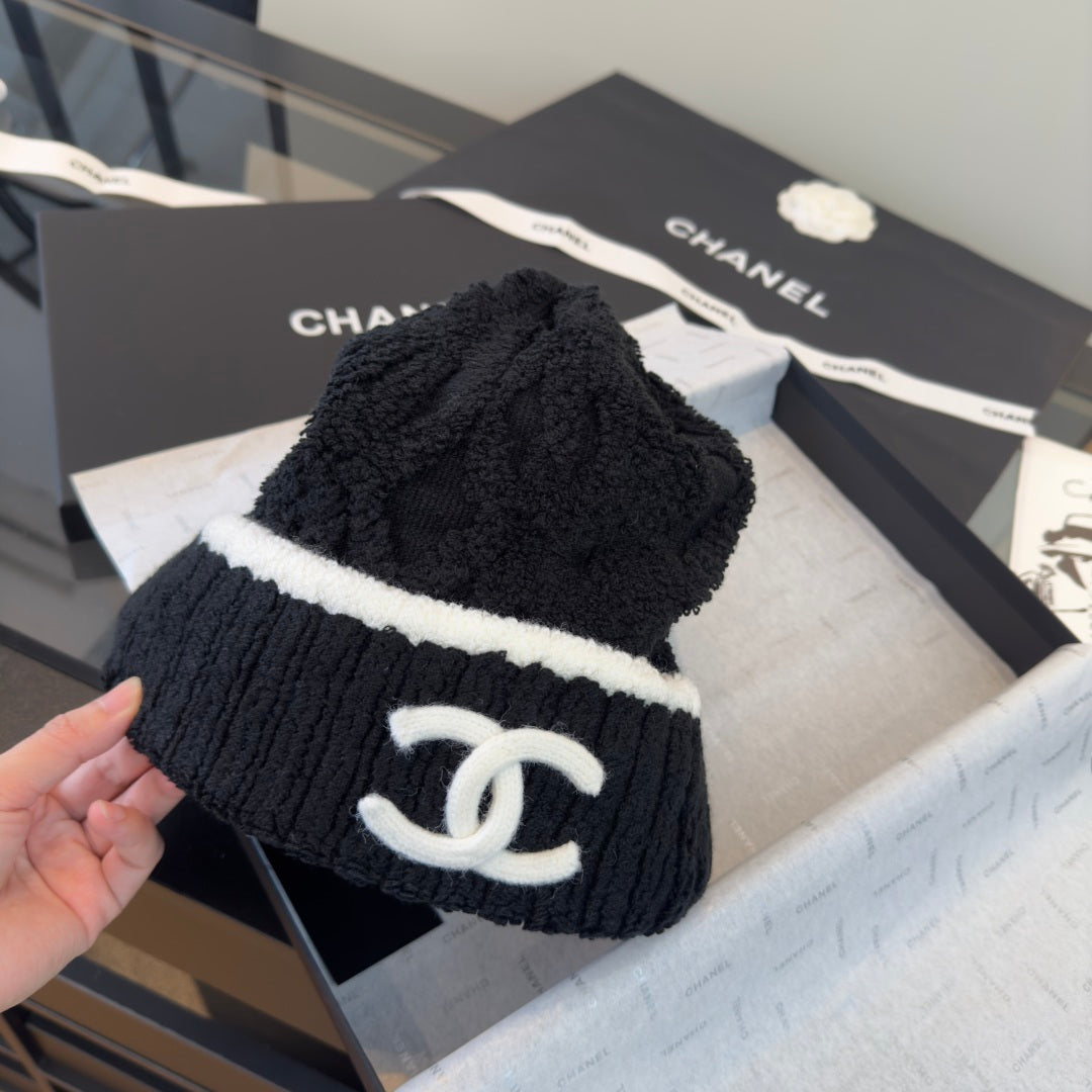 Chanel Beanie - image 5
