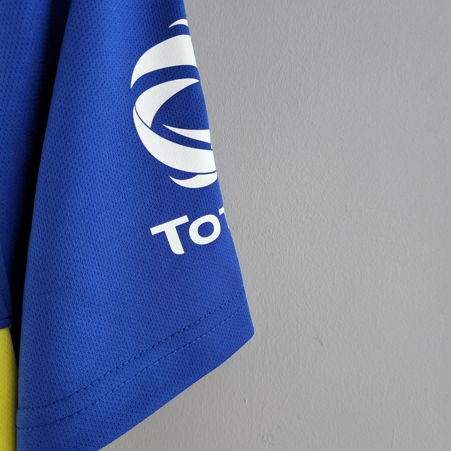 Boca Juniors 2010-11 Home Retro Jersey – Royal Blue Yellow Band LG Nike CABJ Riquelme Gary Medel Fan Version Football Shirt