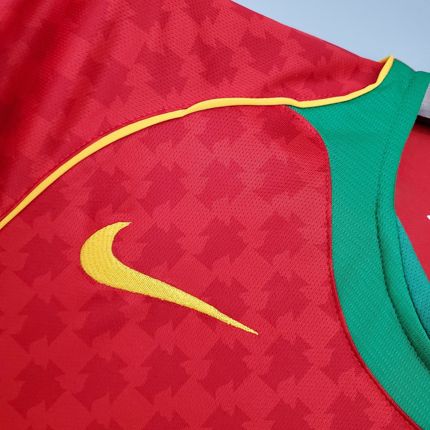 Portugal 2004 UEFA Euro Final Home Retro Soccer Jersey – Nike FPF Figo Ronaldo Deco Rui Costa Kit