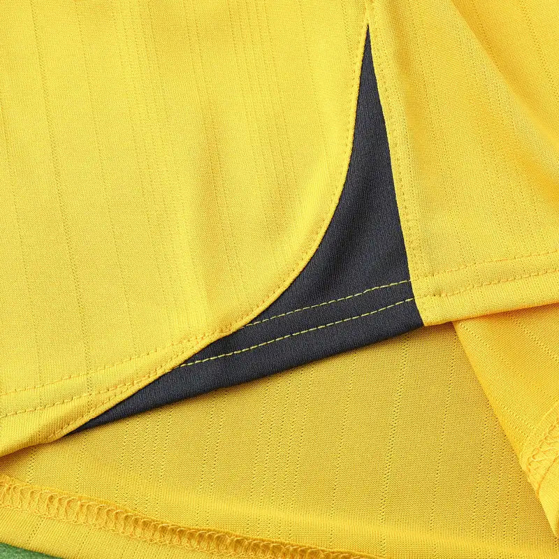 Arsenal FC Away Retro Fan Jersey – 2005/06 Season