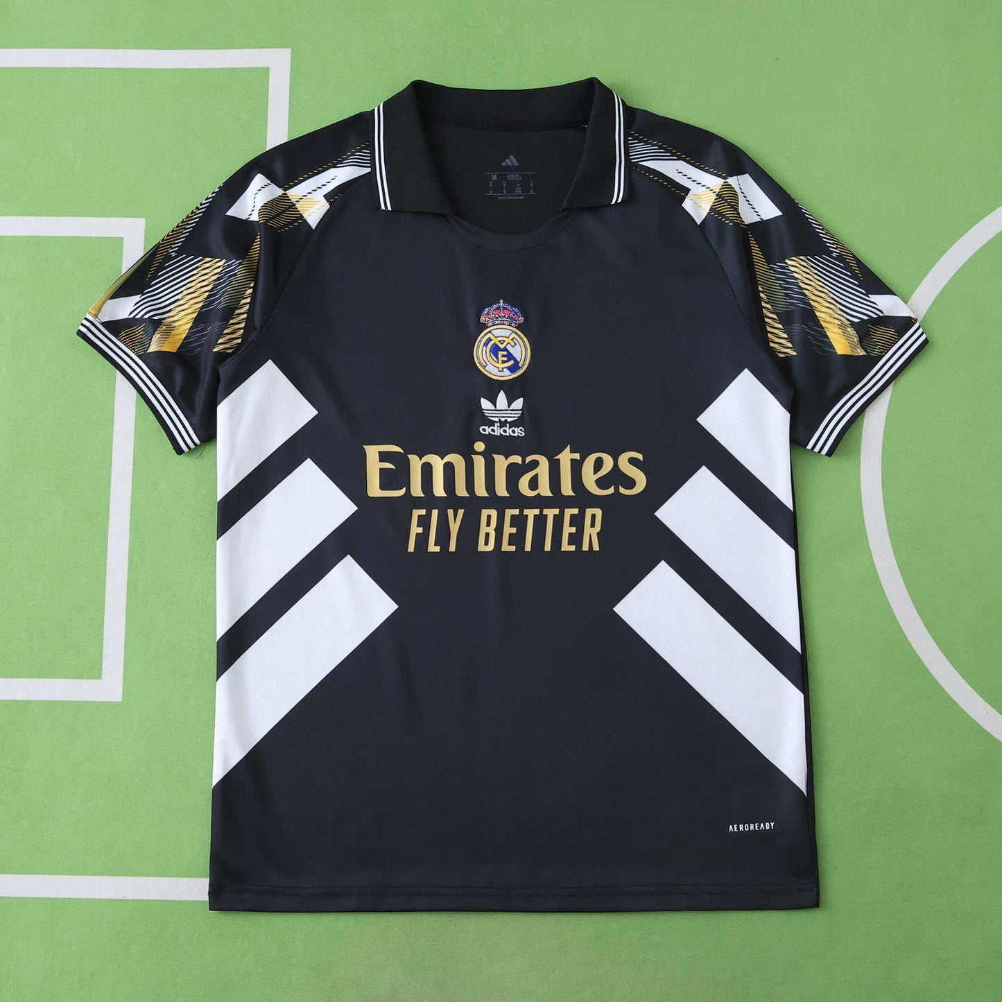 Real Madrid CF Fan Version Jersey 2025/26 – Black & White Geometric Football Shirt