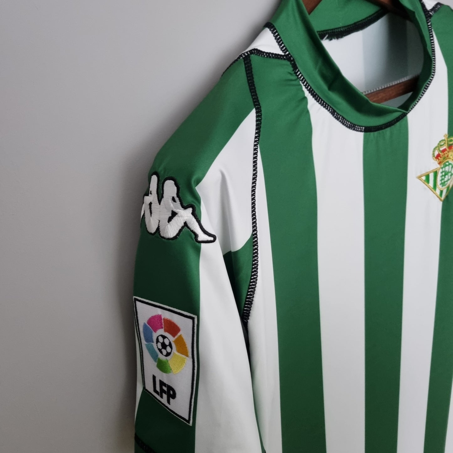 Real Betis 2003-04 Home Jersey – Green & White Vertical Stripe Kappa Retro La Liga Football Shirt | Joaquin Denilson Classic Estadio Benito Villamarin Kit