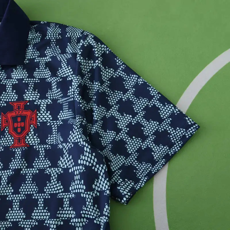 Portugal National Team Training Fan Version 2025/26 – Navy Blue Geometric Pattern Football Training Jersey | FPF Crest
