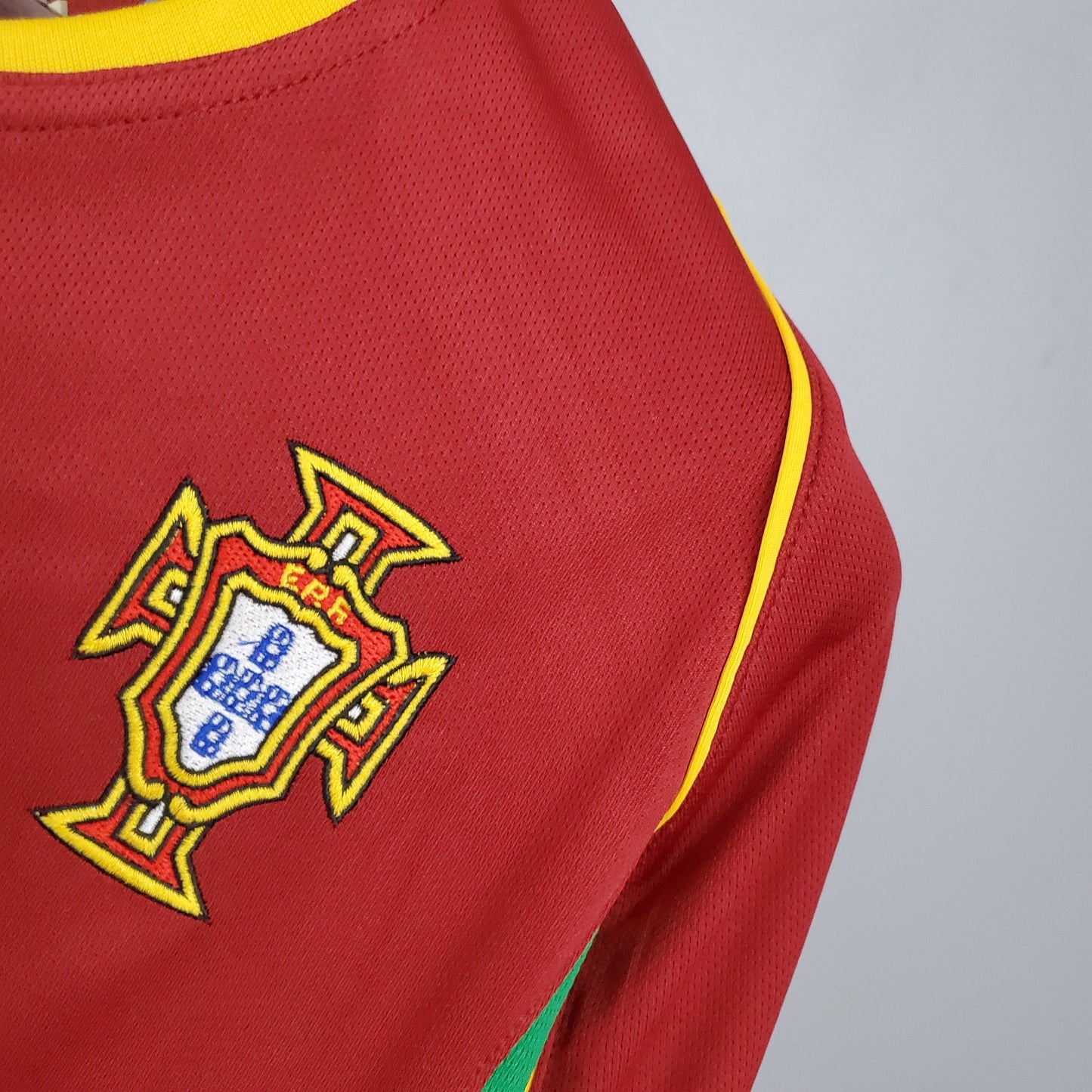 Portugal 2002 Home Jersey – Red Nike Dri-FIT Green Side Panel Retro 2002 FIFA World Cup Football Shirt | Figo Rui Costa Pauleta Classic A Selecao das Quinas Kit