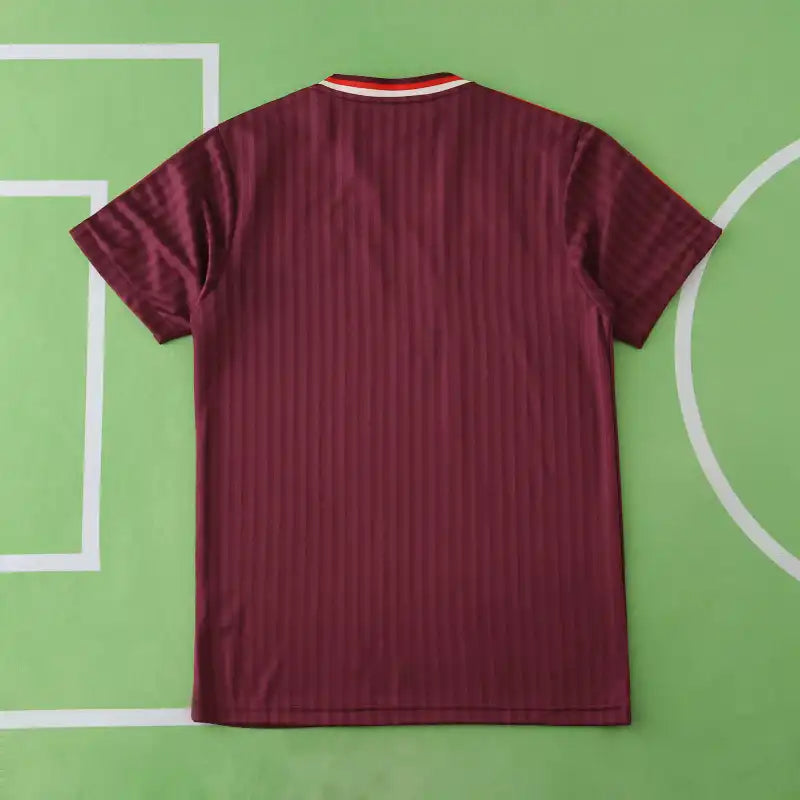 FC Bayern München Retro T-Shirt 2024/25 – Dark Maroon Stripe Collar Casual Football Shirt