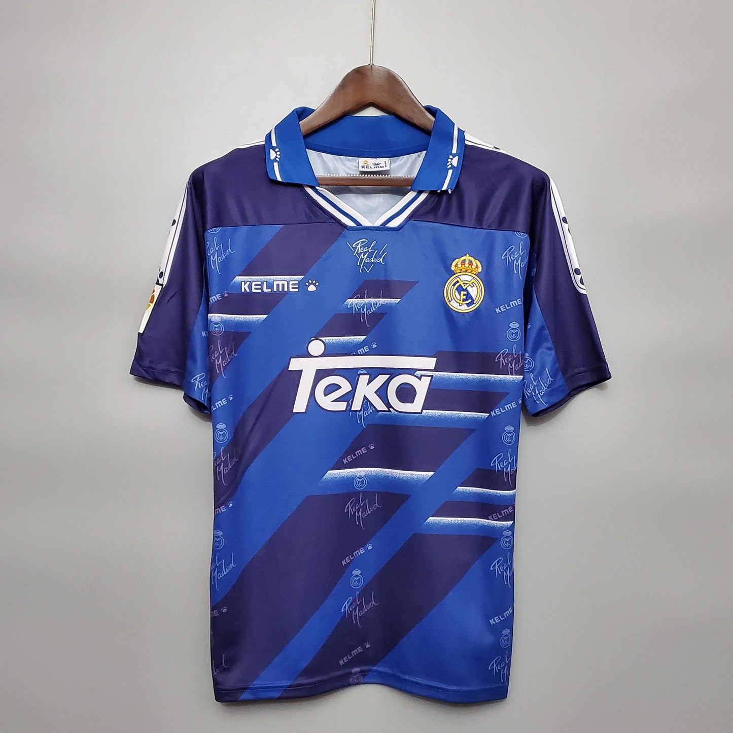 Real Madrid 1994-96 Away Retro Jersey – Blue Purple Diagonal Stripe Teka Kelme Fan Version Football Shirt