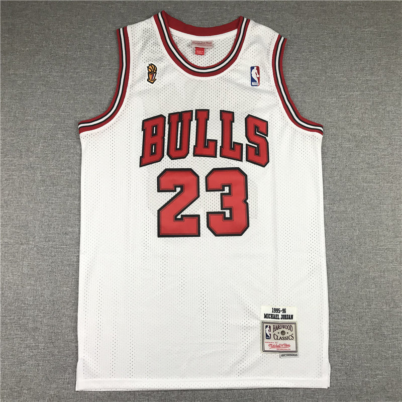 Michael Jordan #23 Chicago Bulls Mitchell & Ness White 1995-96 Championship Trophy Patch Hardwood Classics Swingman Jersey