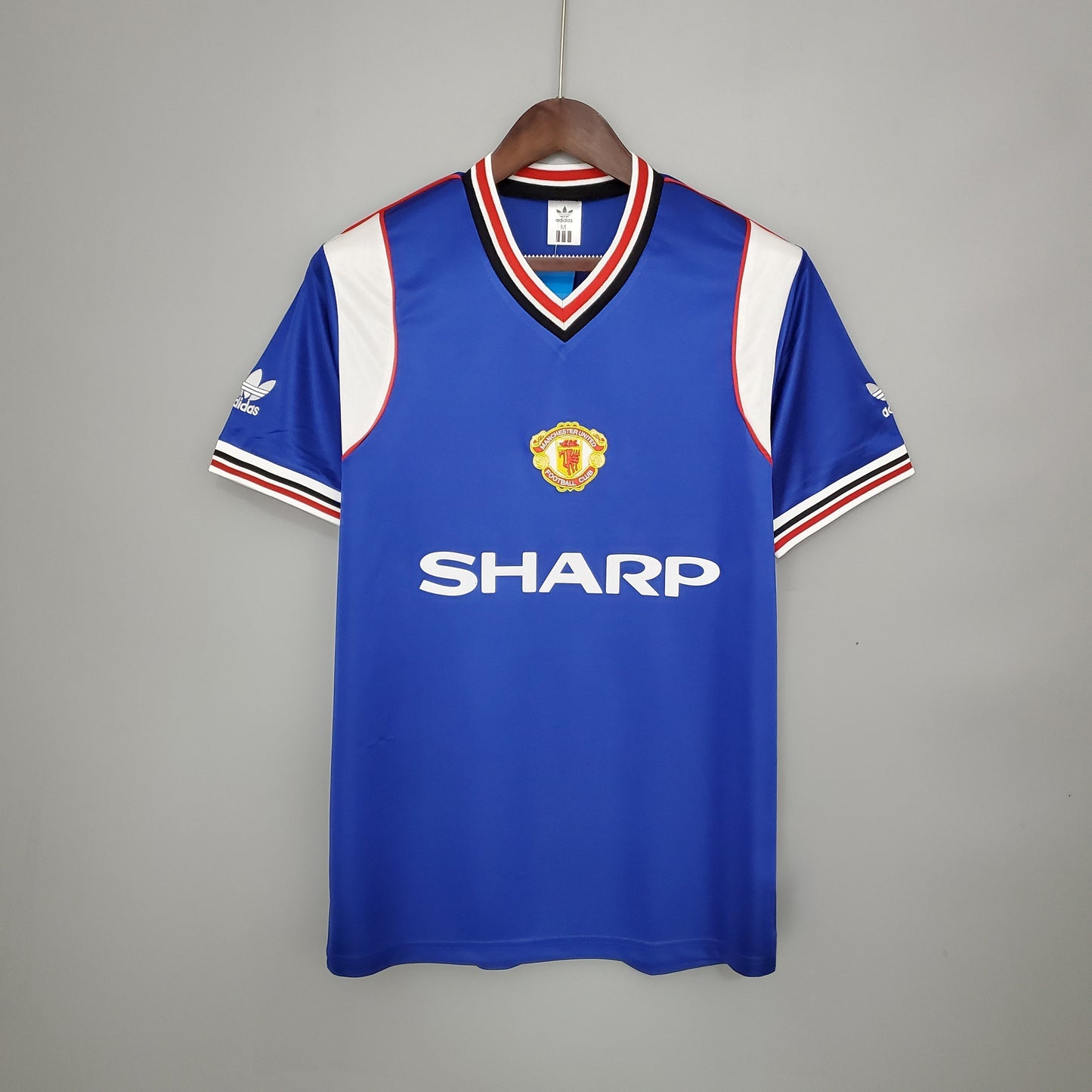 Manchester United 1985-86 Away Retro Jersey – Adidas Royal Blue Sharp V-Neck Trefoil Classic 80s Fan Version Football Shirt